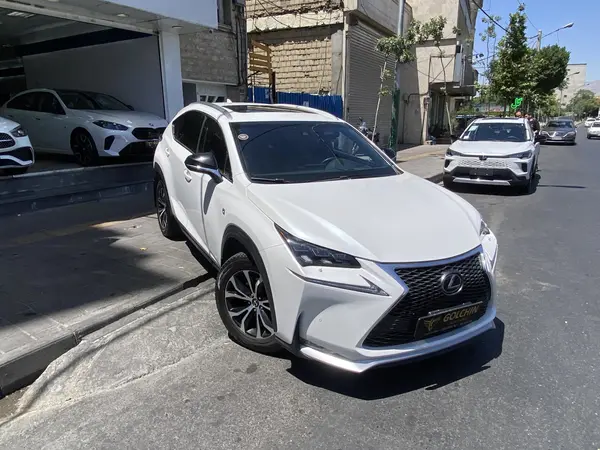 لکسوس  NX