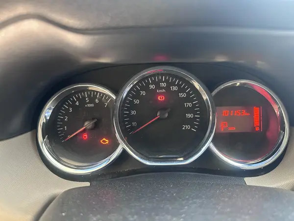 رنو  داستر
