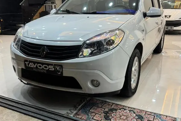 رنو، ساندرو