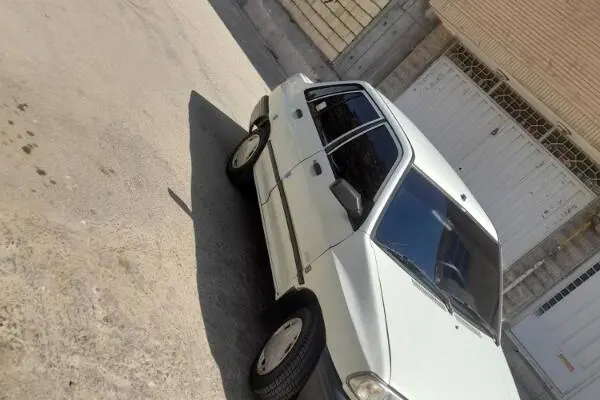 پراید،  صندوق دار