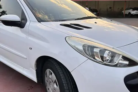 پژو، 207