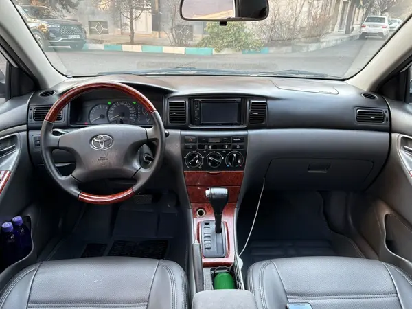 تویوتا، کرولا