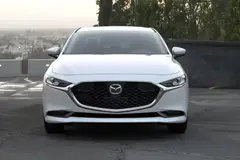 مزدا، 3 وارداتی