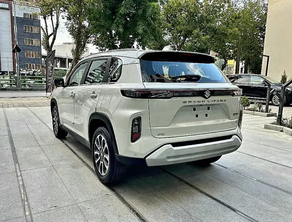 سوزوکی، گراند ویتارا هیبرید