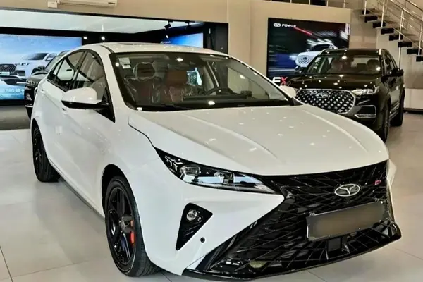 فونیکس  آریزو 6 جی تی (Z6 GT)