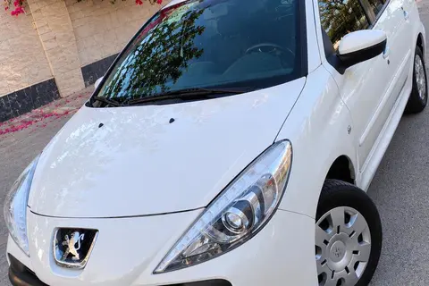 پژو، 207