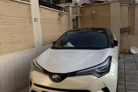 تویوتا، C-HR