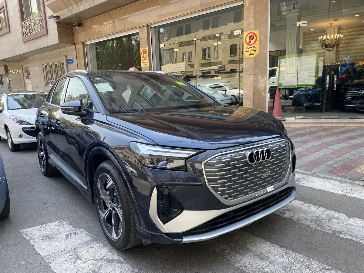 آئودی،  Q4 e-tron