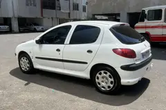 پژو، 206