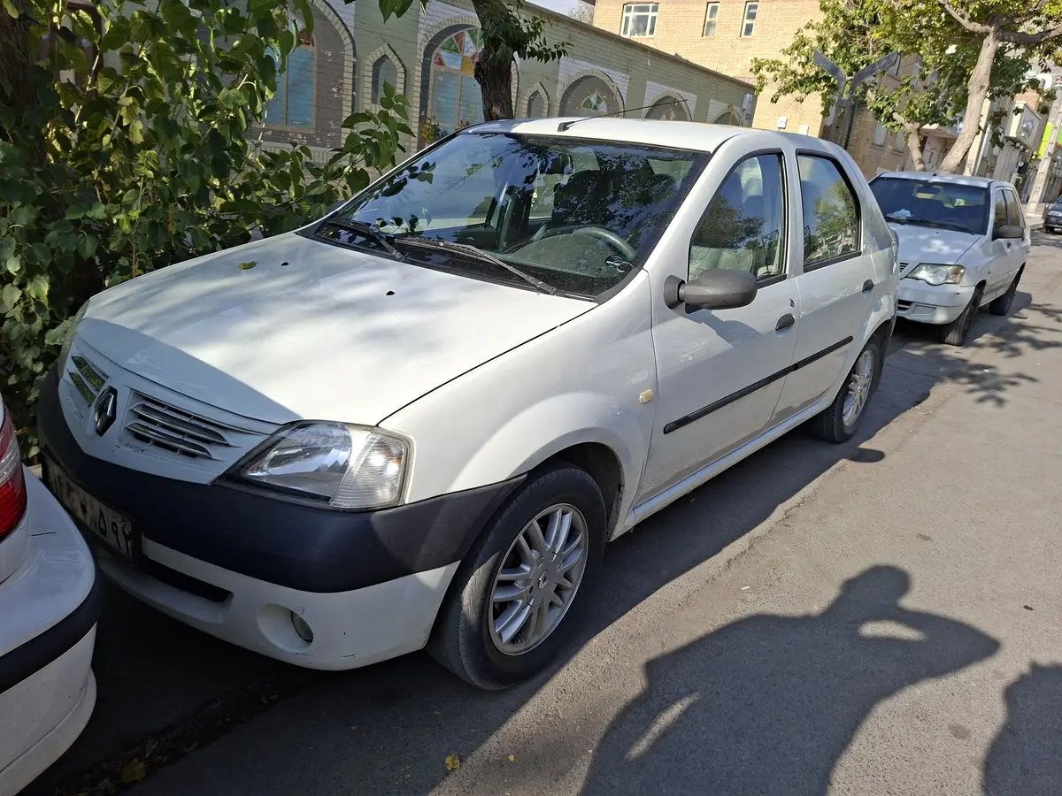 رنو،  تندر 90