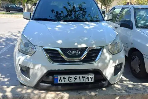 ام وی ام، X33