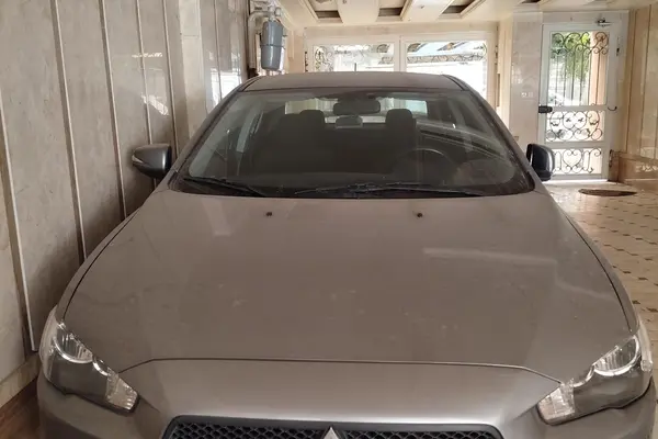 میتسوبیشی، لنسر