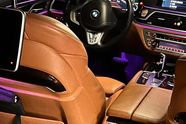 ب ام و، سری 7