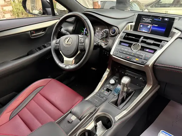 لکسوس، NX هیبرید