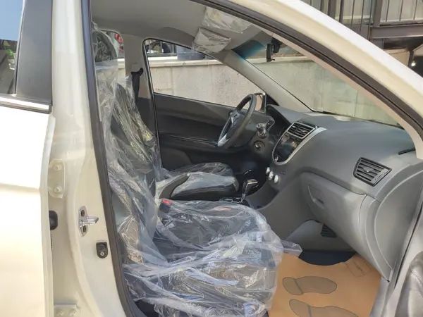 پیش فروش کی ام سی، ایگل