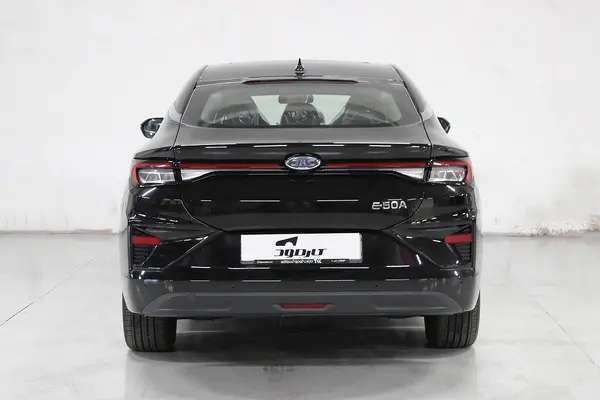 کی ام سی، eJ7