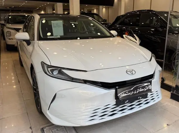 تویوتا، کمری هیبرید