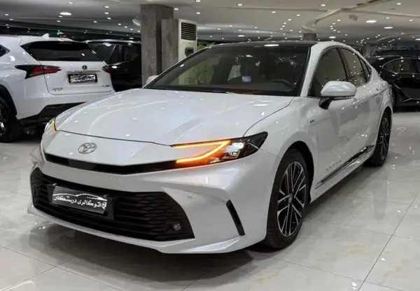 تویوتا، کمری هیبرید