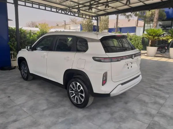 سوزوکی، گراند ویتارا هیبرید