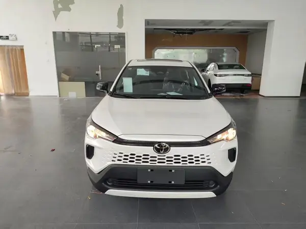 پیش فروش تویوتا، کرولا کراس