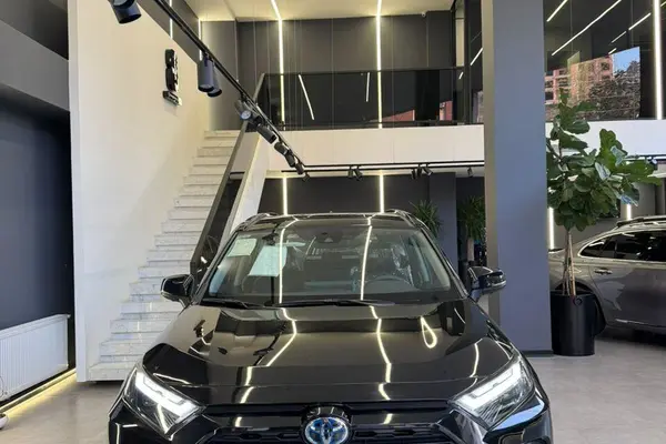 تویوتا، راوفور