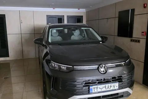 فولکس، تایرون L