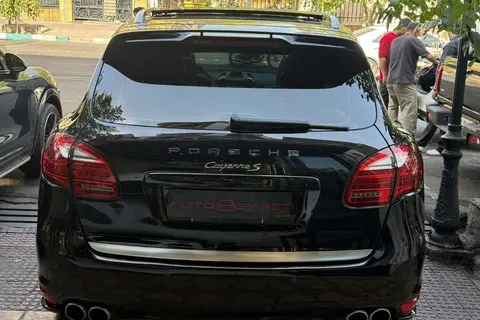 پورشه، کاین
