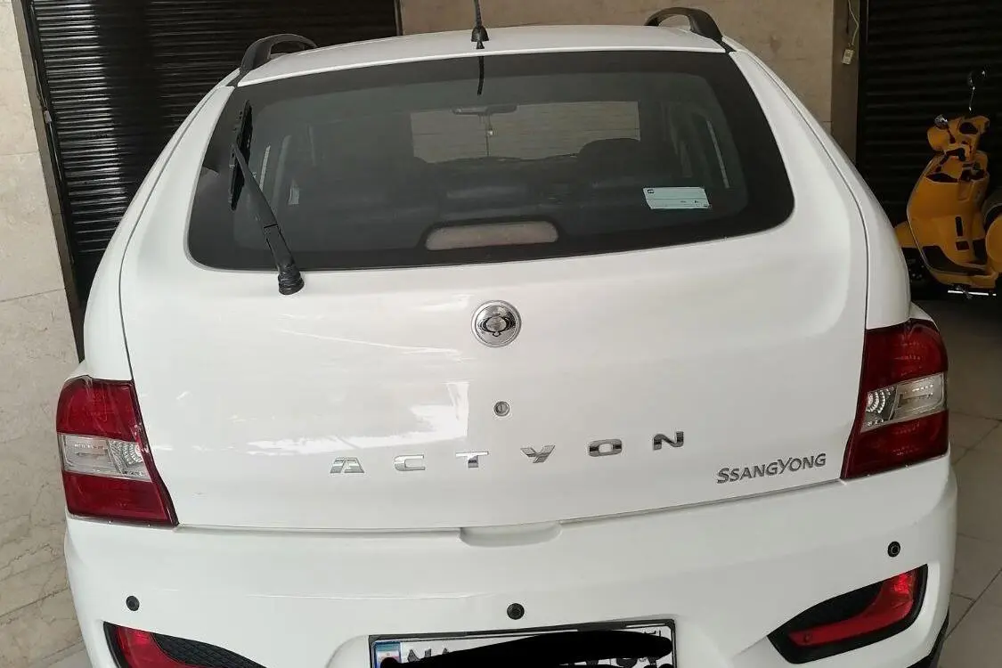 سانگ یانگ (KGM)،  اکتیون