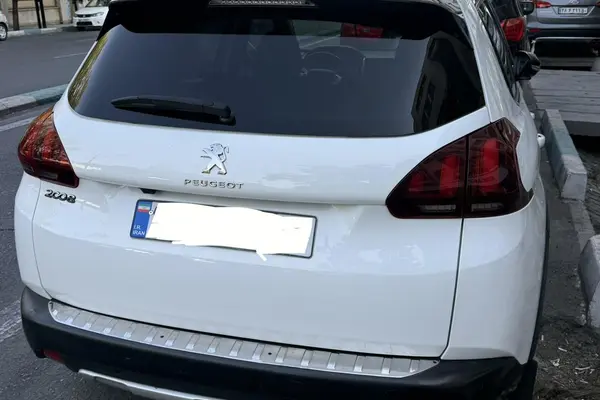 پژو  2008