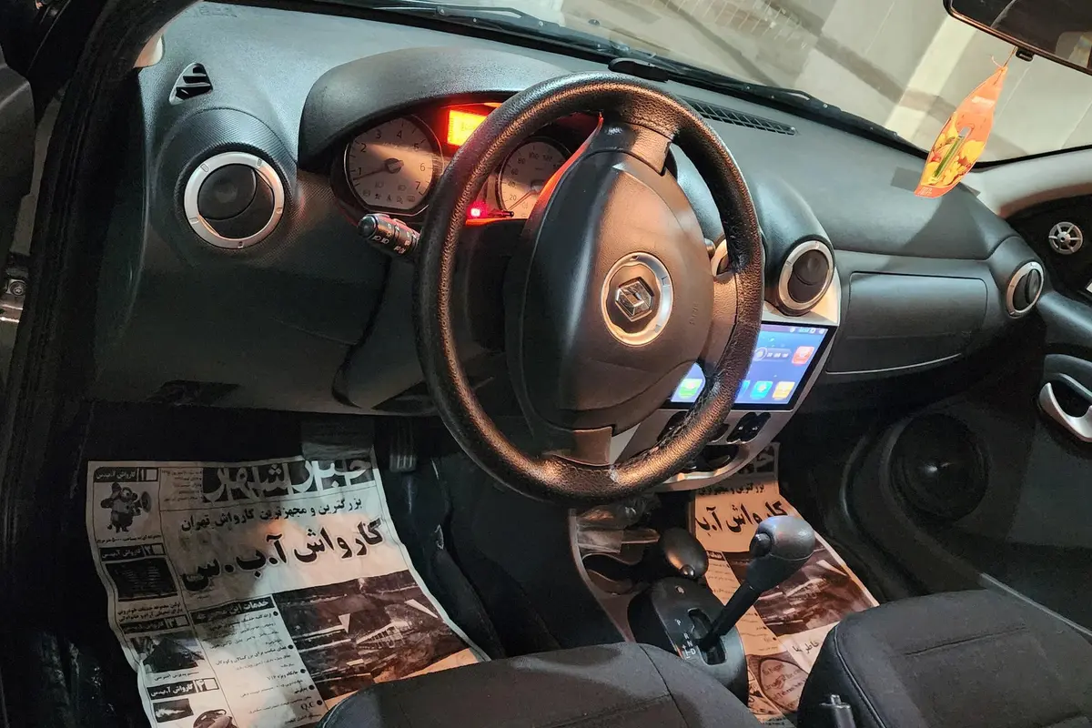 رنو،  ساندرو استپ وی
