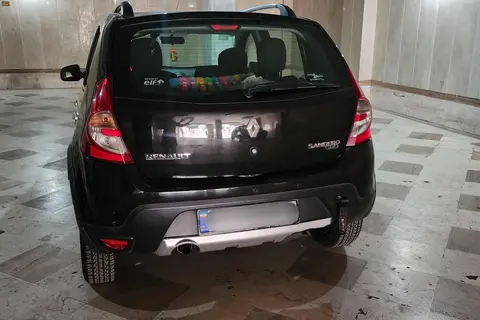 رنو، ساندرو استپ وی