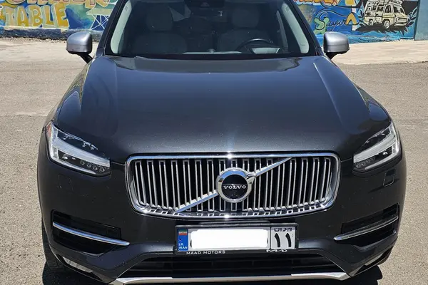 ولوو  XC90