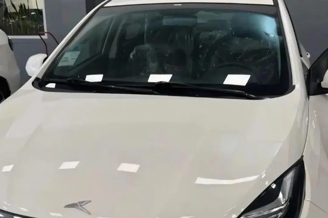 کی ام سی،  ایگل