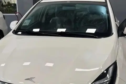 کی ام سی، ایگل
