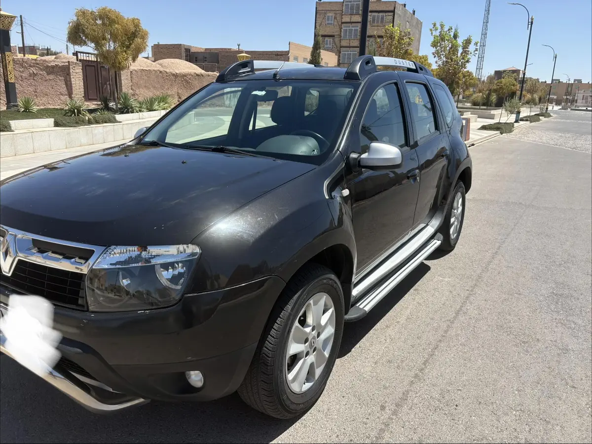 رنو،  داستر