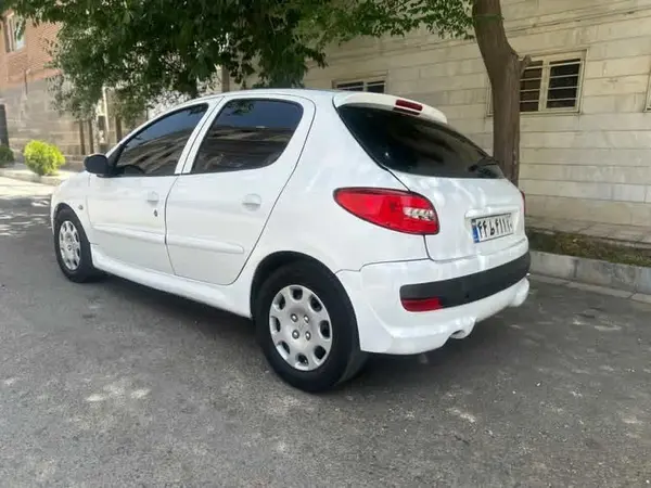 پژو  206