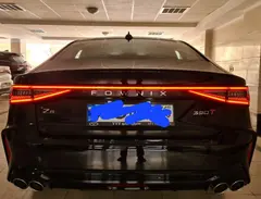 فونیکس، آریزو 8 (Z8)