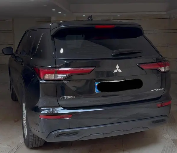 میتسوبیشی، اوتلندر