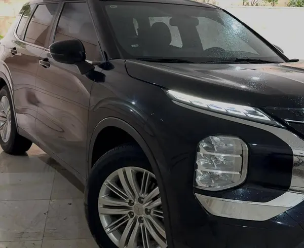 میتسوبیشی، اوتلندر