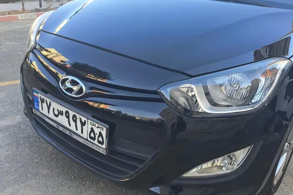 هیوندای  i20