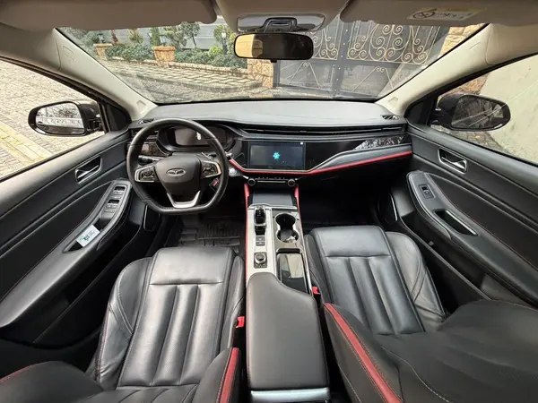 فونیکس، آریزو 6 پرو