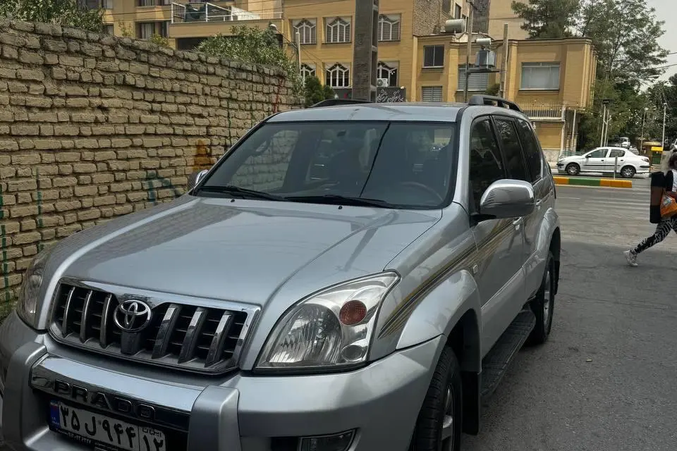 تویوتا،  پرادو  چهار در