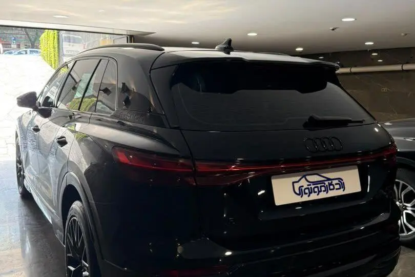 آئودی،  Q5 e-tron