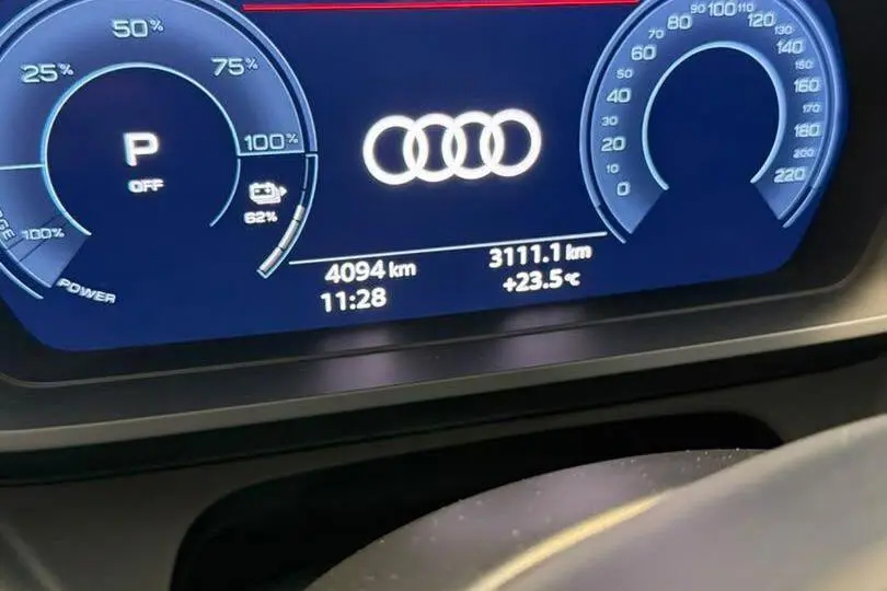 آئودی،  Q5 e-tron