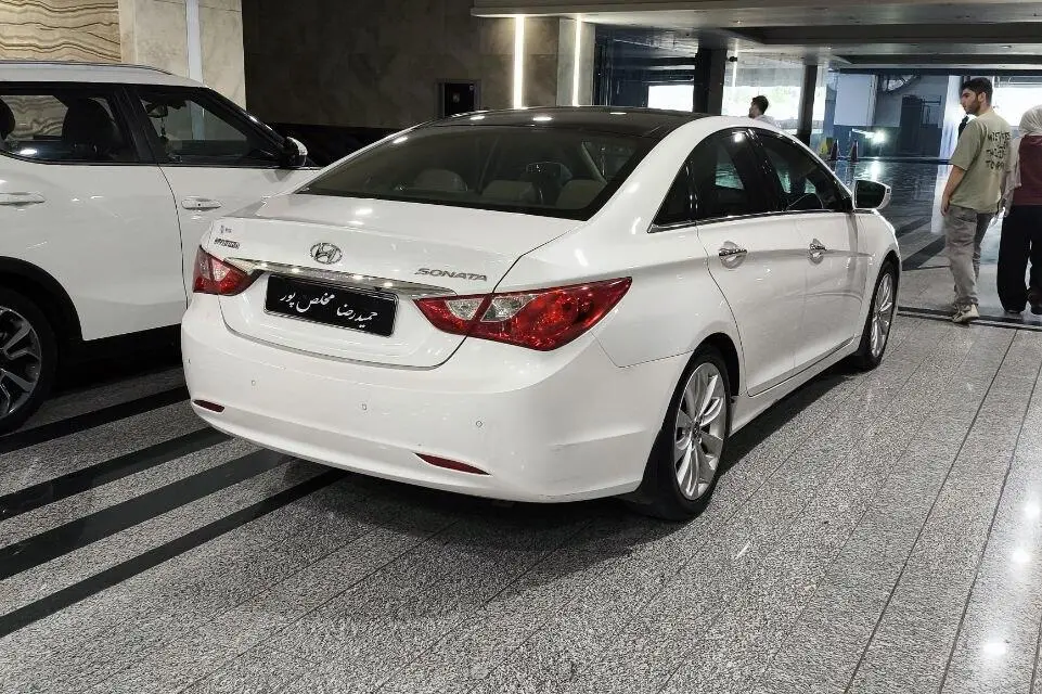 هیوندای،  سوناتا