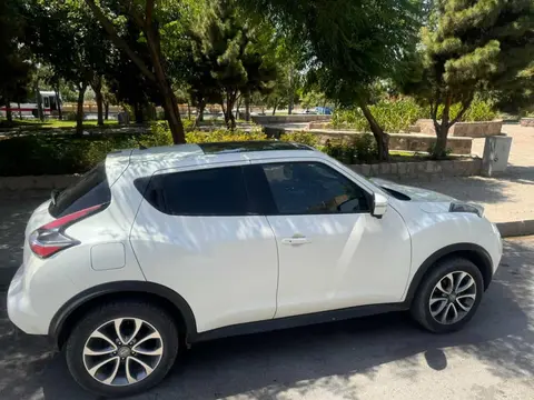 نیسان، جوک
