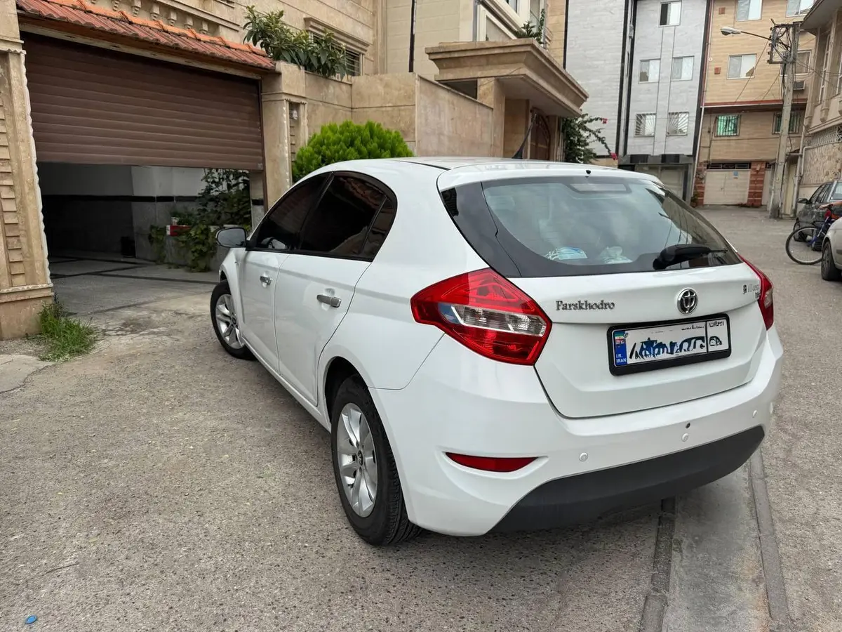 برلیانس،  H320