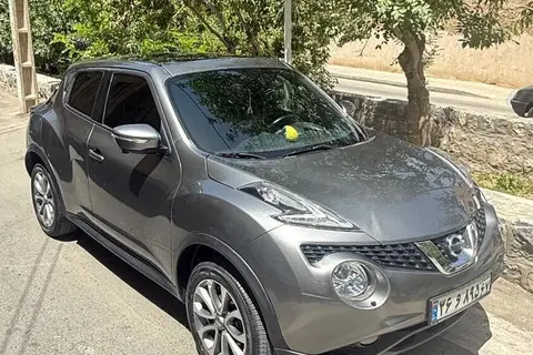 نیسان، جوک