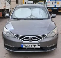 ام جی، 360
