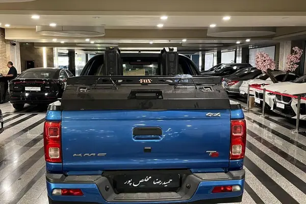 کی ام سی  T8